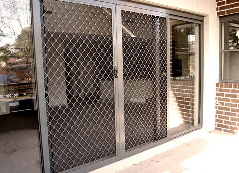 business_storefront_gates_houston